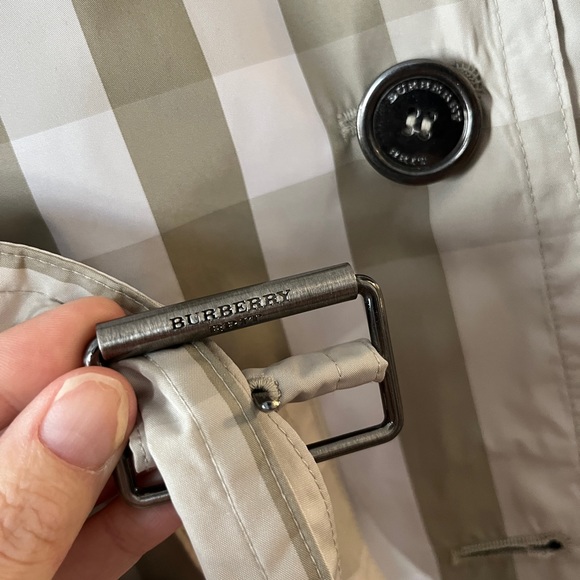 BURBERRY TRENCH PACKABLE COAT SIZE 6 WOMEN- check pattern grey white tan - Picture 10 of 15